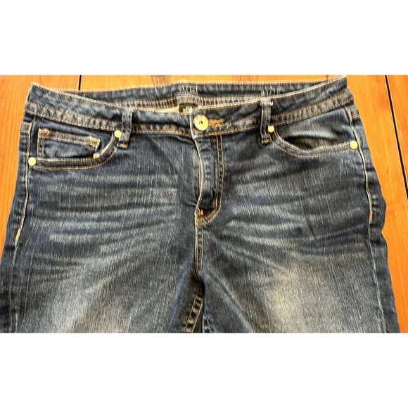 ANA women's cropped jeans size 31/12 medium wash - Picture 2 of 8